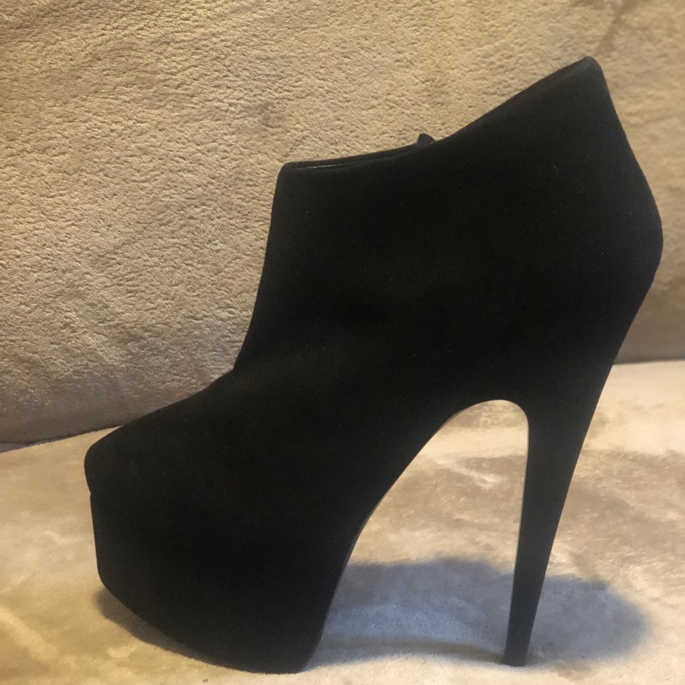 Giuseppe Zanotti